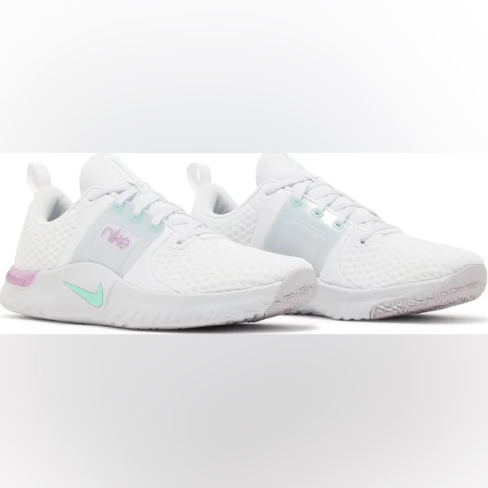 Nike 2021 Renew In-Season TR 10 'White Violet Shock' in size 7
